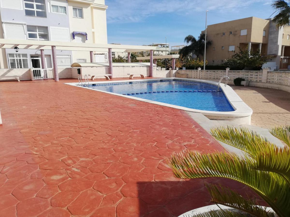 Mediterranea Solo Familias Serviplaya Playa De Xeraco Exterior photo