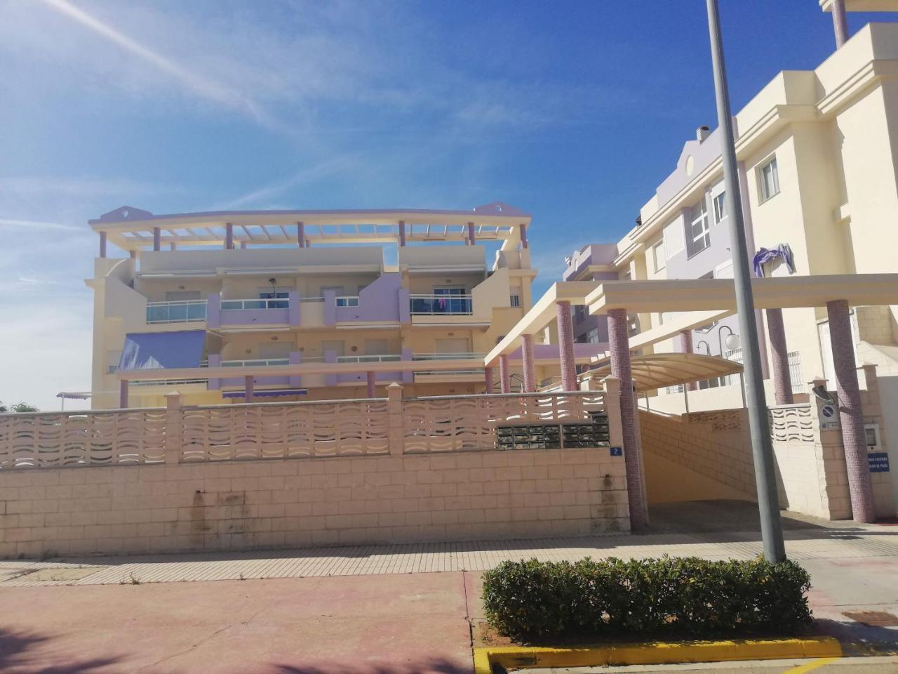 Mediterranea Solo Familias Serviplaya Playa De Xeraco Exterior photo